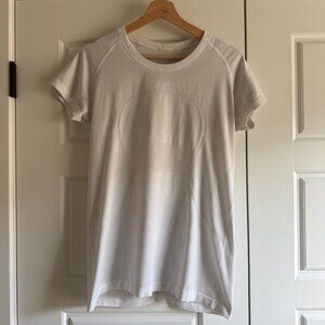 Lululemon Swiftly Tech Short Sleeve White - Size 12